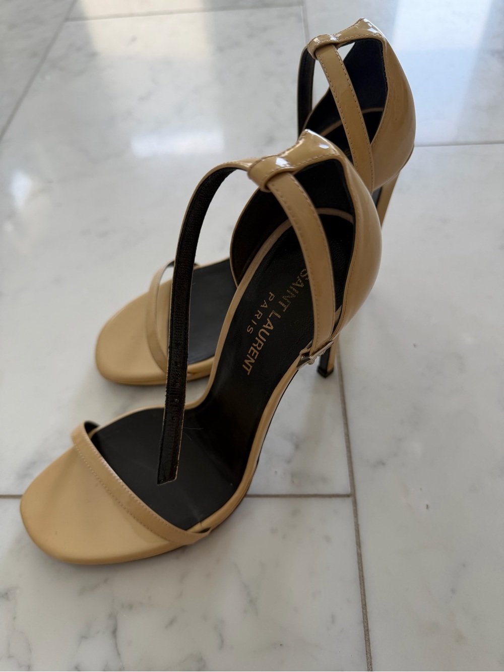 Saint Laurent Beige Patent Leather Ankle-Strap Heels - Picture 3 of 9